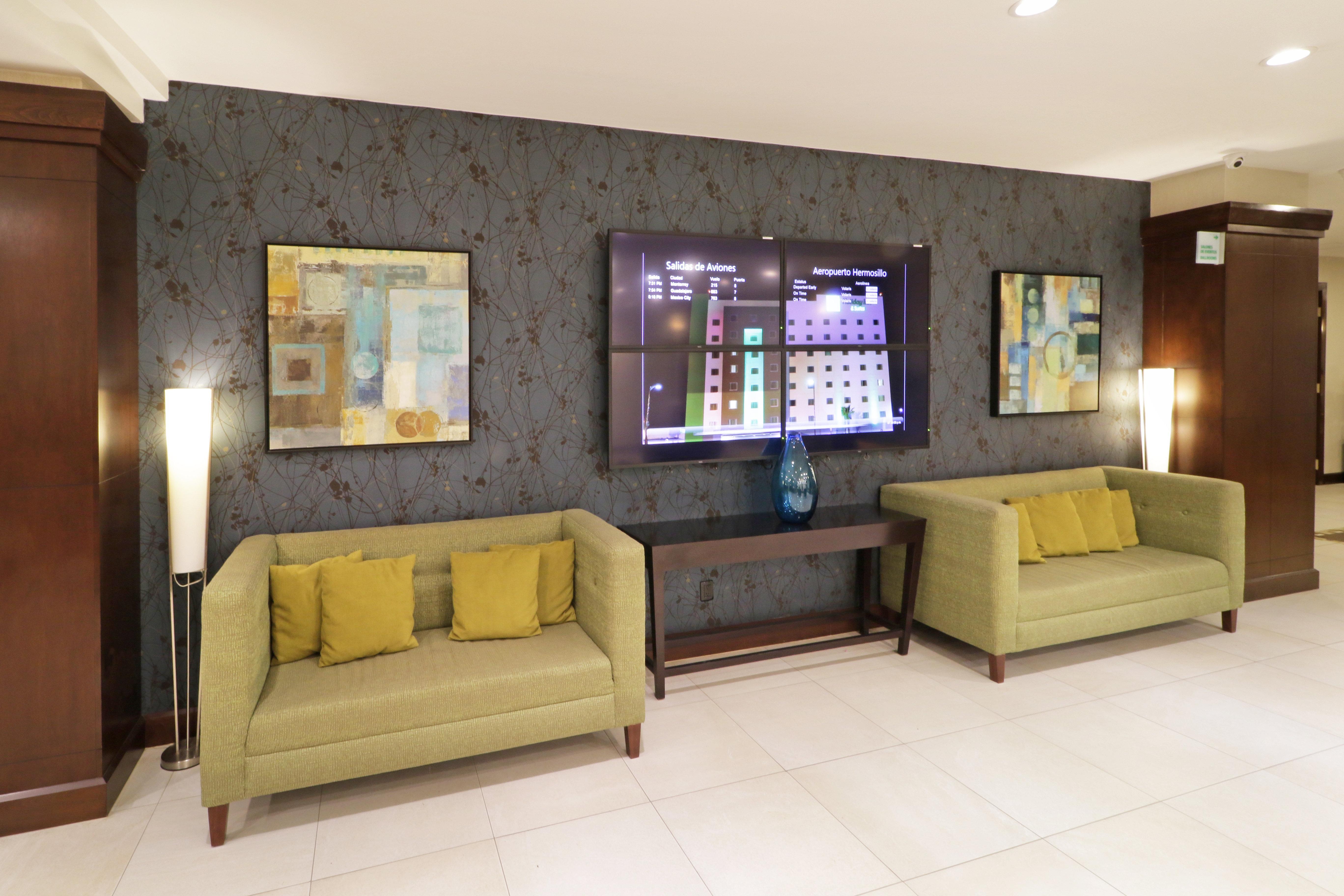 Holiday Inn Hotel & Suites Hermosillo Aeropuerto By Ihg Exterior photo